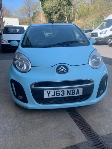 2013 Citroen C1 1.0i VTR+ 5dr EGS HATCHBACK Petrol Automatic - Picture 1 of 14