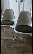 VITRA Eames Fiberglas Side Chair - 2 original Designerstühle in off-white