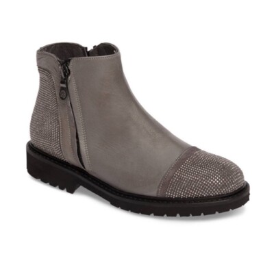 New with tags Sheridan Mia VIVA Studded Ankle Bootie 