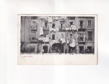 9907) Postal NAPOLI vecchia - lavandería de casa en balcones ¡ANTIGUA! 1909