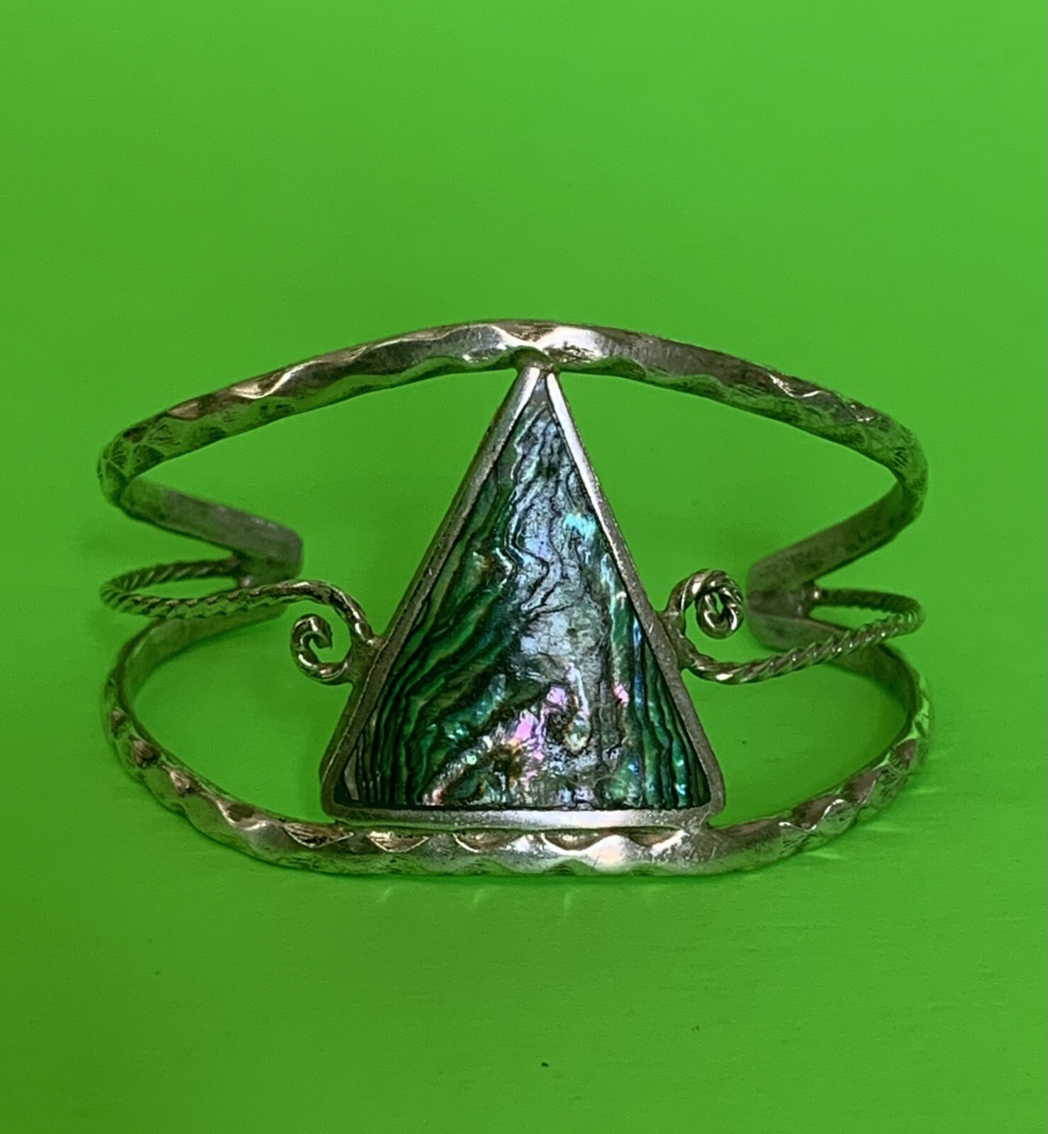 Alpaca Silver Abolone Shell Triangle Cabochon Cuf… - image 1