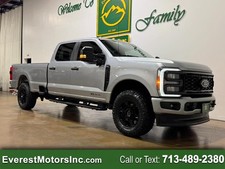 2023 Ford F-250 Super Duty STX 4X4 CREWCAB LONGWB 6.7L V8 DIESEL 1OWNER FX4