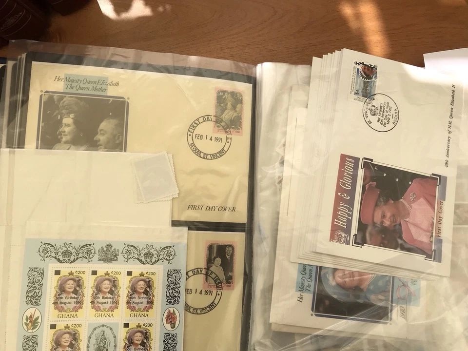 COLECCIÓN DE VARIAS COLECCIONES DE ÁLBUMES DE REGALÍAS JUNTAS EN UN SOLO LOTE Foto 3 de 4