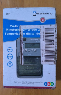 Intermatic DT101 24 Hour Indoor Surface Mount Timer with Battery Backup Nib