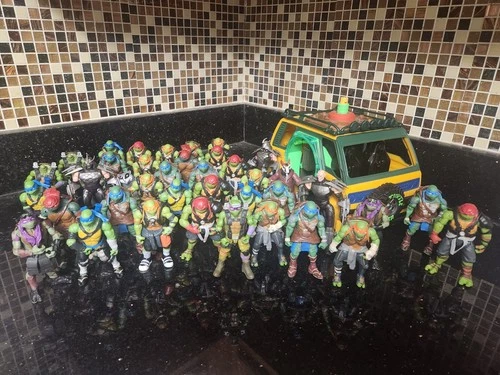 Teenage Mutant Ninja Turtles - Huge Lot, Figures & Vehicles