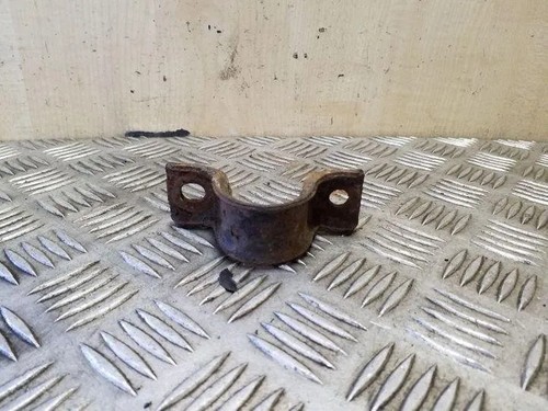 MITSUBISHI PAJERO III V7W, V6W Stabilisator hinten rechts 3.2 Diesel 26199424