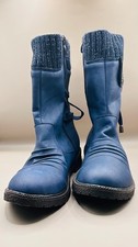 winter boots girls size 8 new