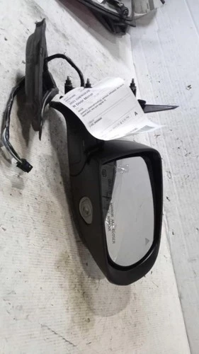 Used Right Door Mirror fits: 2021 Jeep Cherokee Power manual folding painted hea