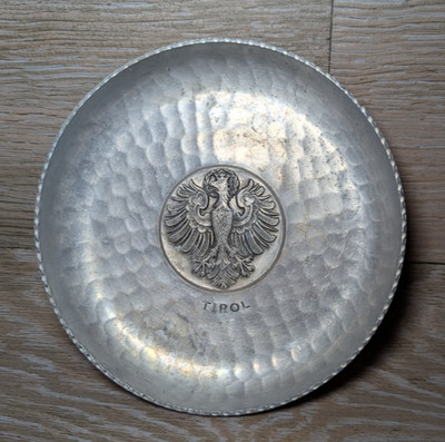 Tirol SIGG Tiroler Adler Schmuck Schale handgehämmert Schweizer Zinn gebraucht gut