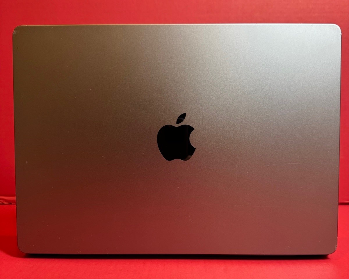 Apple MacBook Pro Apple M3 A2918 14.2インチ Apple MacBook Pro A2918 14.2