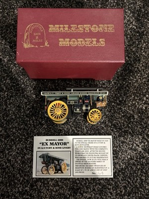 Milestone Models No.3 Burrell Scenic Showmans Engine ExMayor 64 of 300 1:58 ZS26