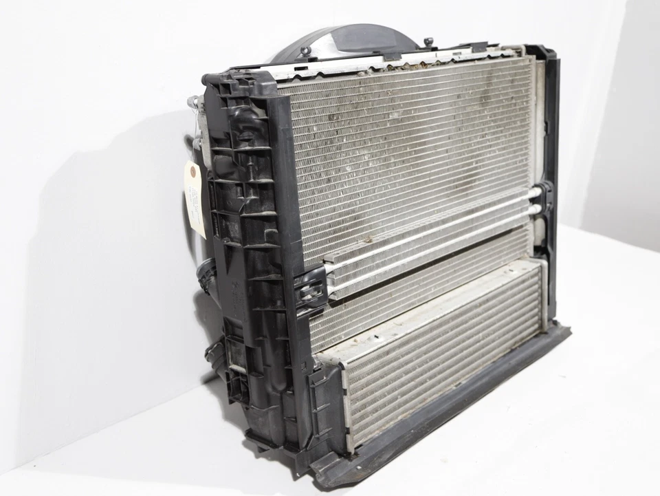 2013-2015 BMW X1 E84 2.0L ventilador radiador condensador de refrigeração conjunto completo OEM - Imagem 2 de 4