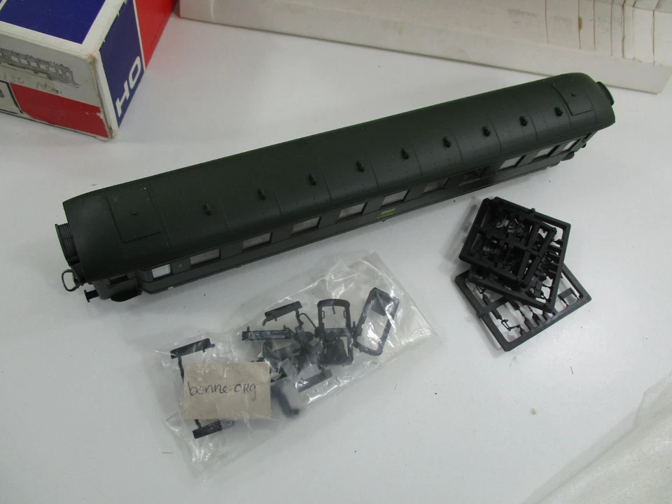 5113- WAGON 2eme classe/fourgon type B4D plastique vert  SNCF JOUET HO - Photo 3/4