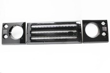 GRIGLIA SPORTIVA ANTERIORE E CORNICE FARO PER DEFENDER