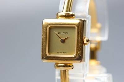Near MINT] GUCCI 1900L 20mm Gold Dial Bangle Quartz Women's Watch