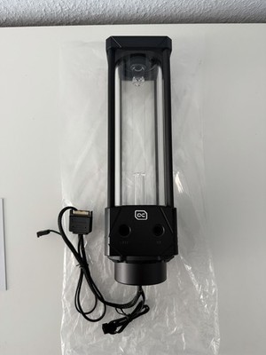 AnzeigeAlphacool Eisbecher Aurora D5 250mm inkl. VPP Apex D5 Pumpe OVP