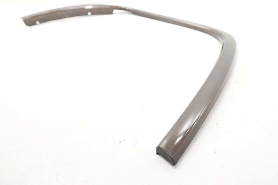 2016 - 2022 JEEP GRAND CHEROKEE WK FRONT LEFT FENDER FLARE MOLDING OEM BROWN_PUW - Image 3 of 4