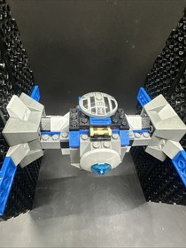 LEGO Star Wars Episode 4/5/6 TIE Fighter 7263 w/ Pilot sw0035a No Vader READ