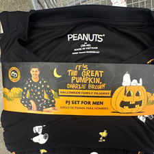 Peanuts Men's Halloween 2-Piece Pajama Set Snoopy Charlie Brown M Black