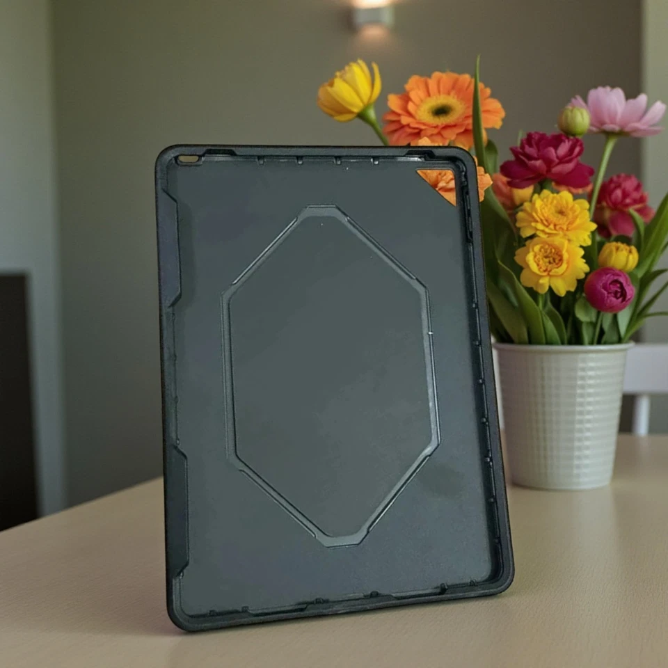 ZAGG iPad 6th/5th/Pro/Air 1st/2nd Generation Case (9.7") Kids Shockproof Cover - Image 4 of 4