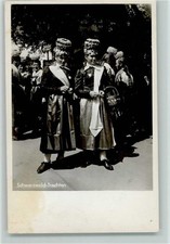 12080961 - Frauen mit Schappel Foto AK Trachten Schwarzwald