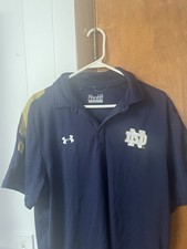 Notre Dame Fighting Irish Men  s Under Armour Polo Large Loose Fit Short Sleeve