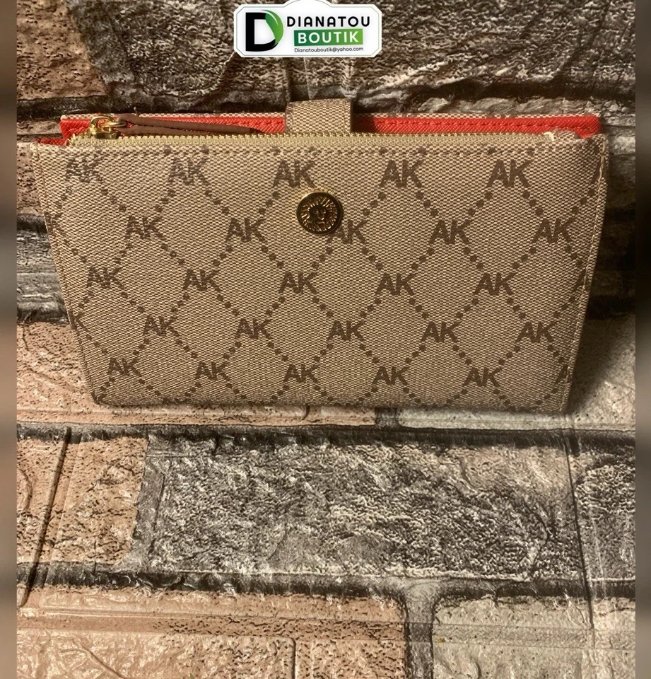Cartera plegable Anne Klein para mujer color tostado y rojo - en excelente estado Foto 2 de 4