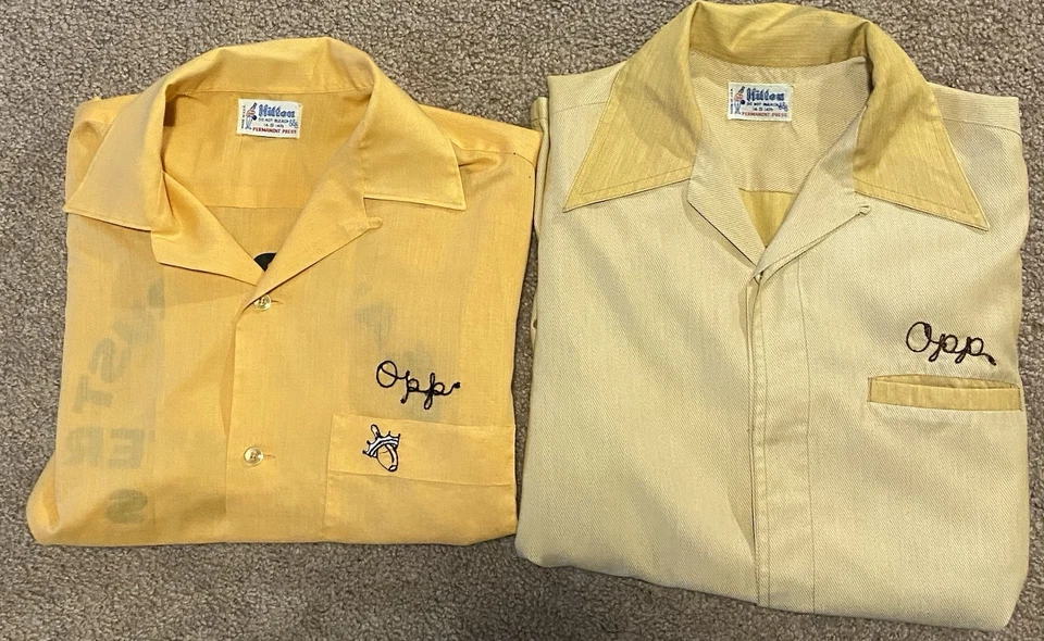 Camisa de boliche de colección para mujer talla pequeña amarilla años 60 puntada de cadena cuello lazo lote de 2 Foto 4 de 4