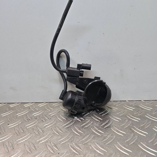 Audi A4 S4 B9 2016 Diesel 140kW Turbolader Druckwandler Magnetventil 1154401S01