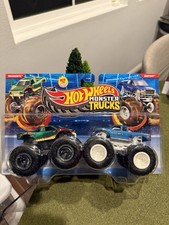 Hot Wheels Monster Trucks Snake Bite Bigfoot 4x4x4 Demolition Doubles