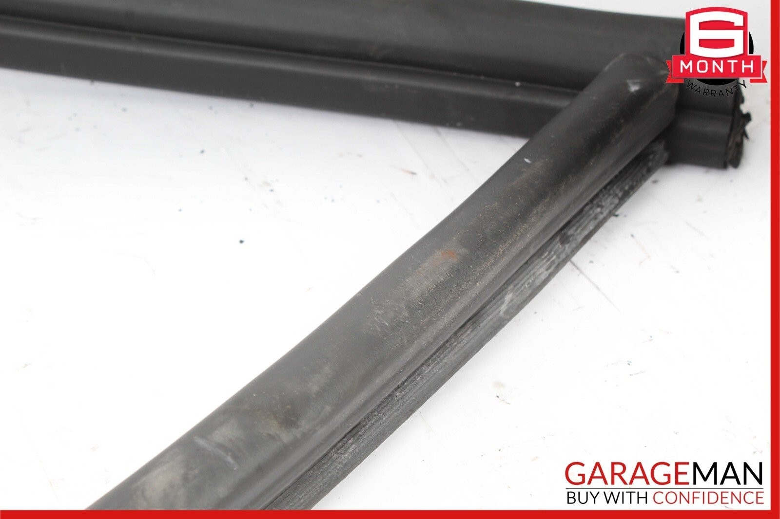 Ferrari California 2015-2018 Right Outer window scraper seals Set