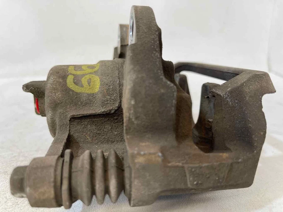 Pinza de freno trasera derecha pasajero HONDA PILOT 16-22 43018TZ5A01 OEM usada Foto 3 de 4