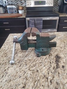 Littlestown Vise No 25 | eBay