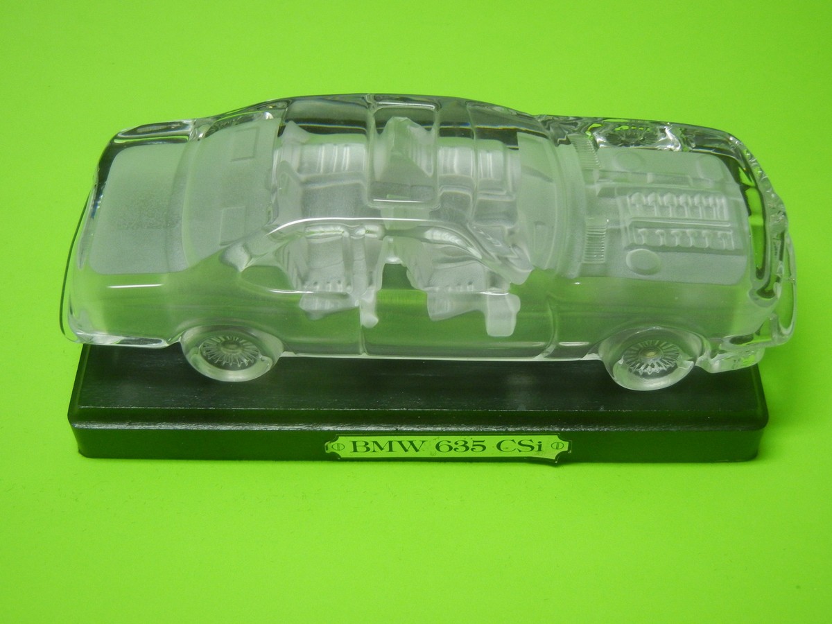 BMW 635 CSI Miniature 1/24 – Moulée Sous Pression, Boîte Cristal, Rare Collection Japonaise