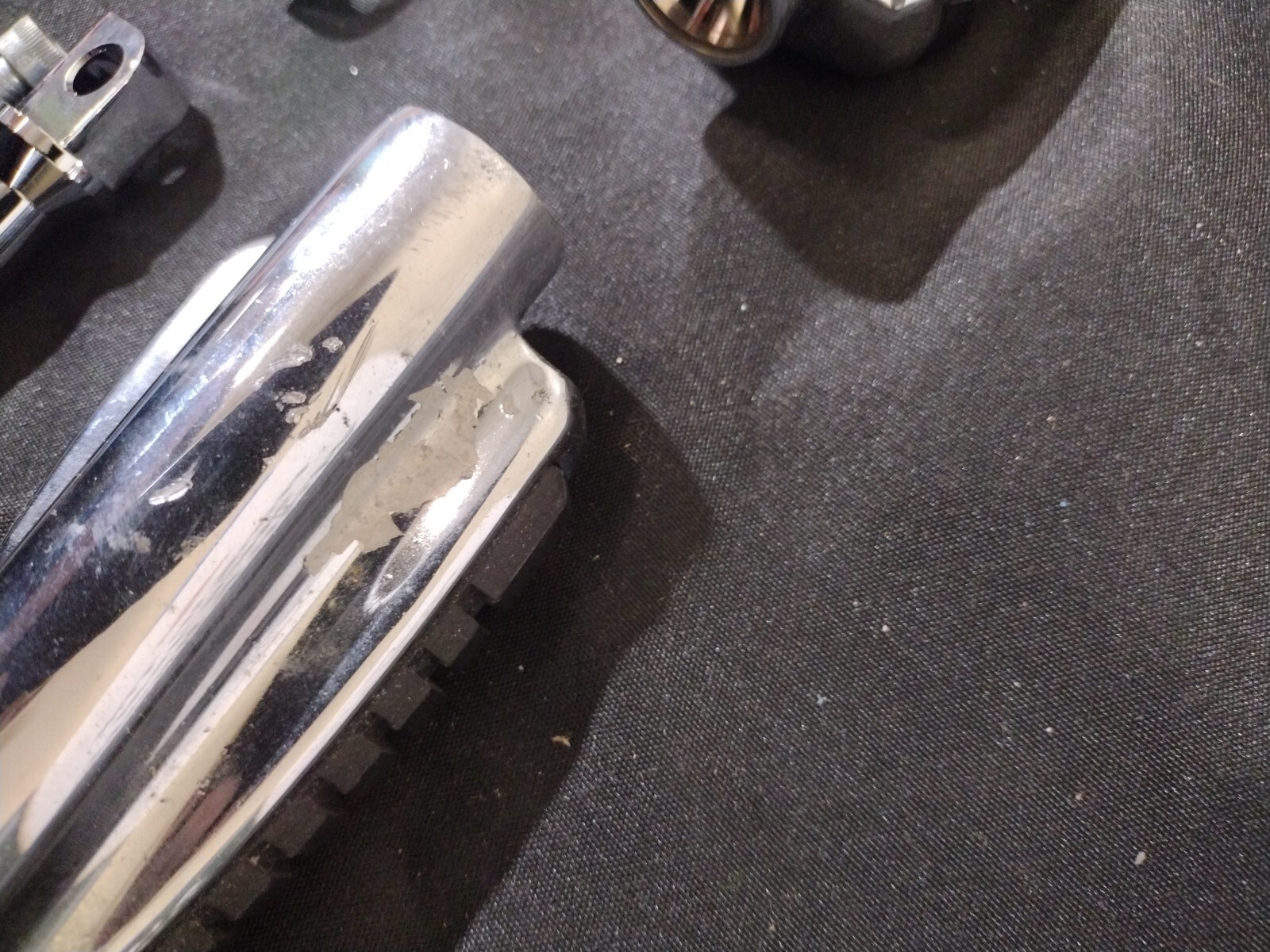 Harley Davidson Kahuna Footpegs Chrome 50501148 for sale online eBay