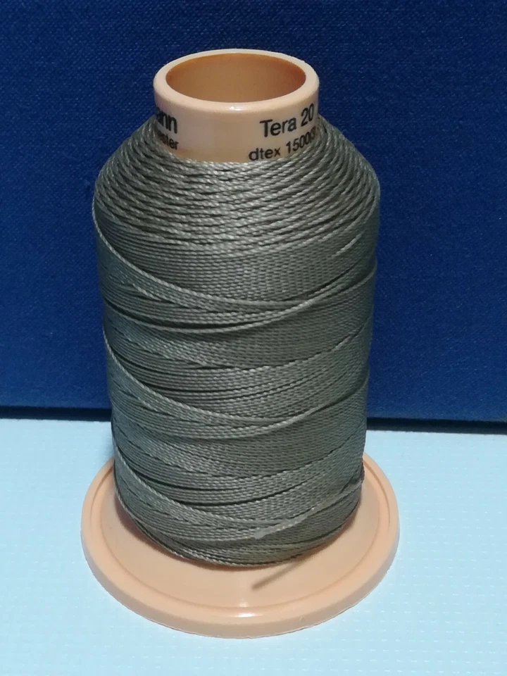 Nähgarn Tera 20 Gütermann grau 724