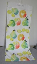 NEW Maison St. Claire Fine Linens Pears & Apples Fruit Table Runner 16" x 72"