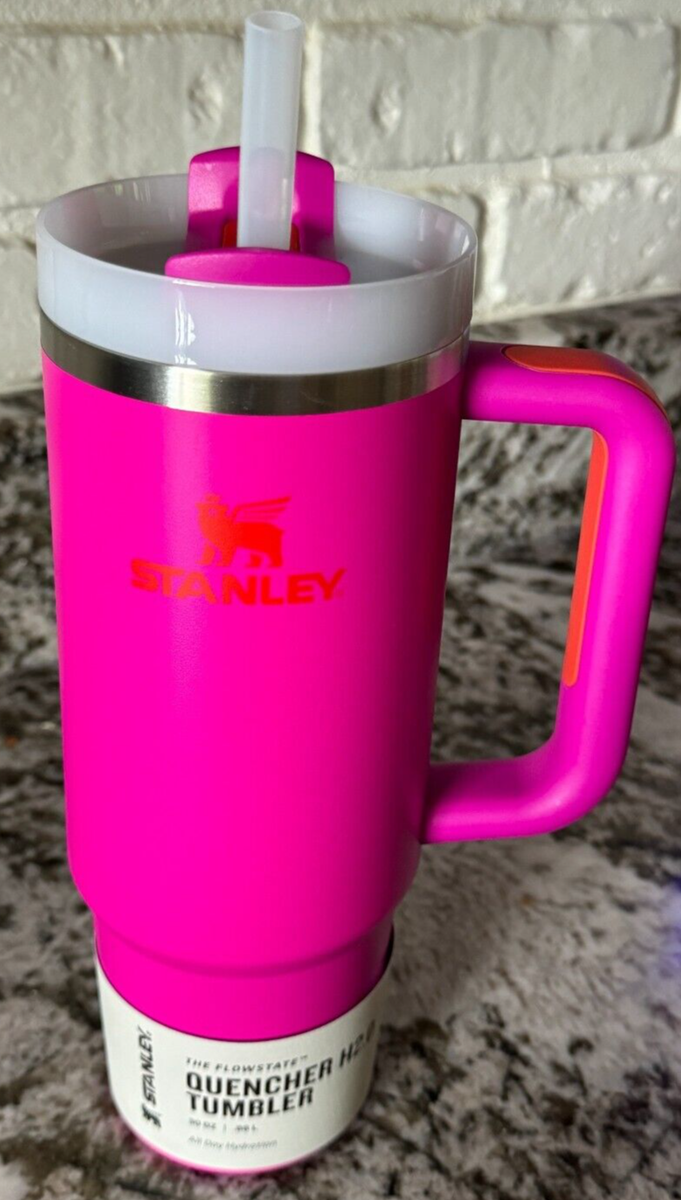 ☘☘Stanley Quencher Heat Wave Vivid Violet Exclusive Color 30oz