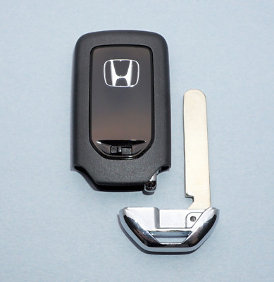 OEM Honda 2015-2016 CR-V Smart Proximity Keyless Remote (FCC: ACJ932HK1210A / 72147-T0A-A11) - Uncut Blade Included