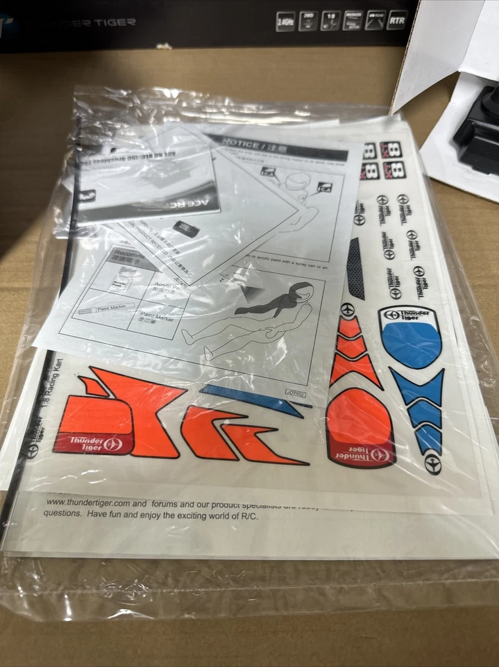 Thunder Tiger KT8 RC Go Kart Gray 6570-F271 NEW OPEN BOX DISPLAY UNIT. - Image 4 of 4