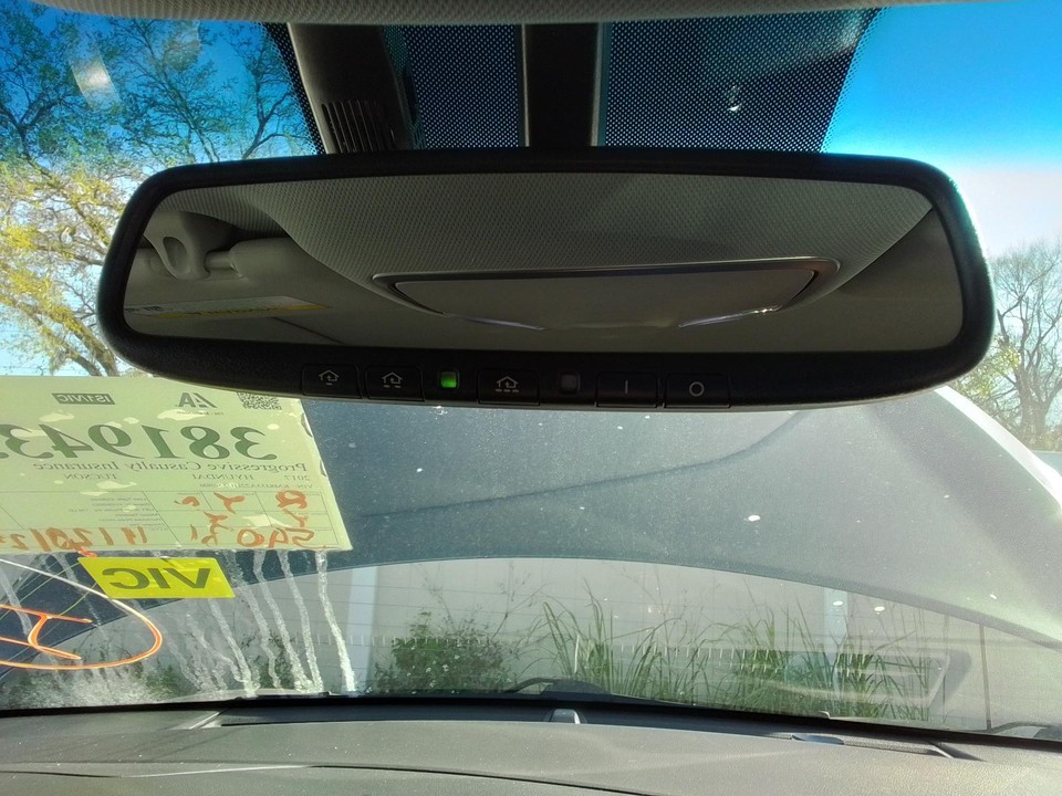 Used Front Upper Center Console fits 2017 Hyundai Tucson roof w