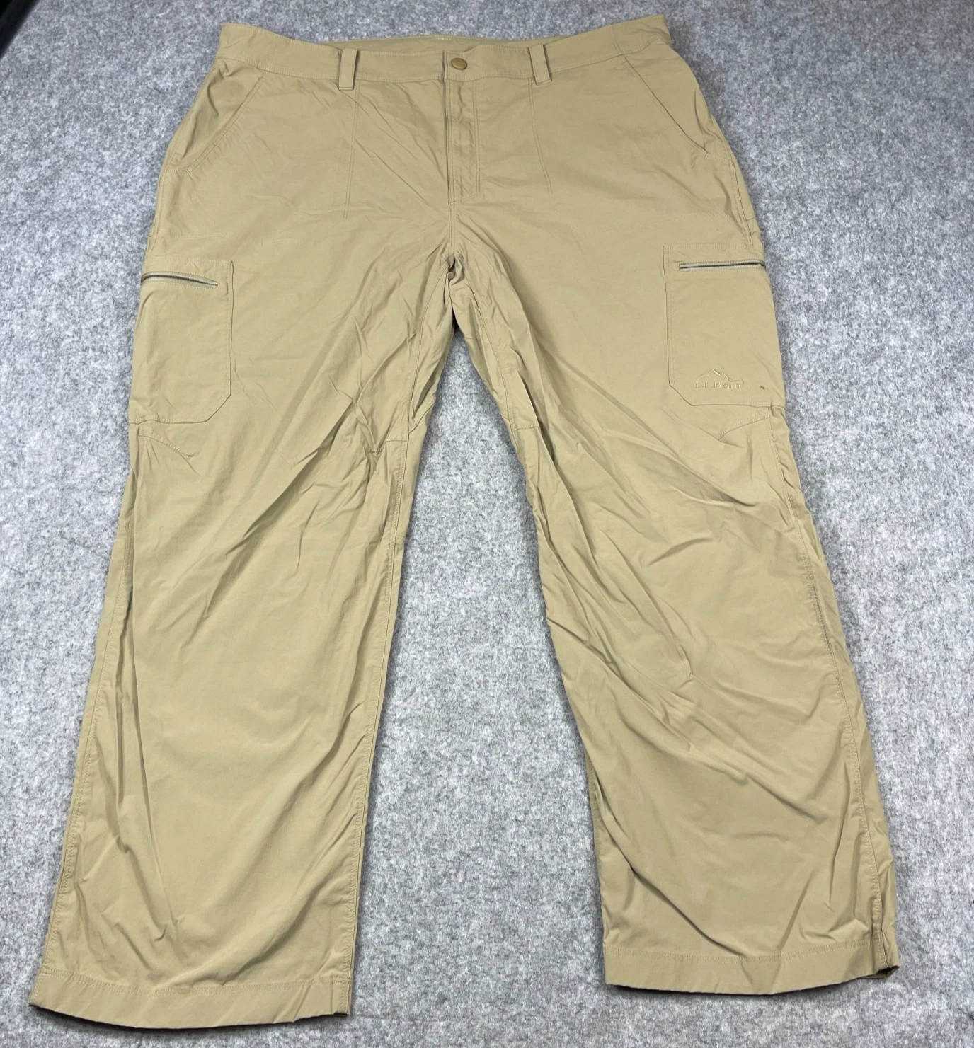LL Bean Pants Men 40x29 Water Resistant Cresta Cargo Hiking Khaki Outdoor 506422
Opens in a new wind