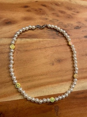 Kette Smiley Modeschmuck Perlen Fashion Blogger Style Chic Modern Geschenkidee