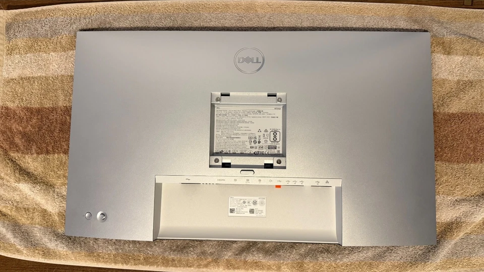 Dell UltraSharp U2723QE 27 Zoll Monitor IPS 4K 3840x2160 HDMI DP USB-C LAN OVP - Bild 4 von 4