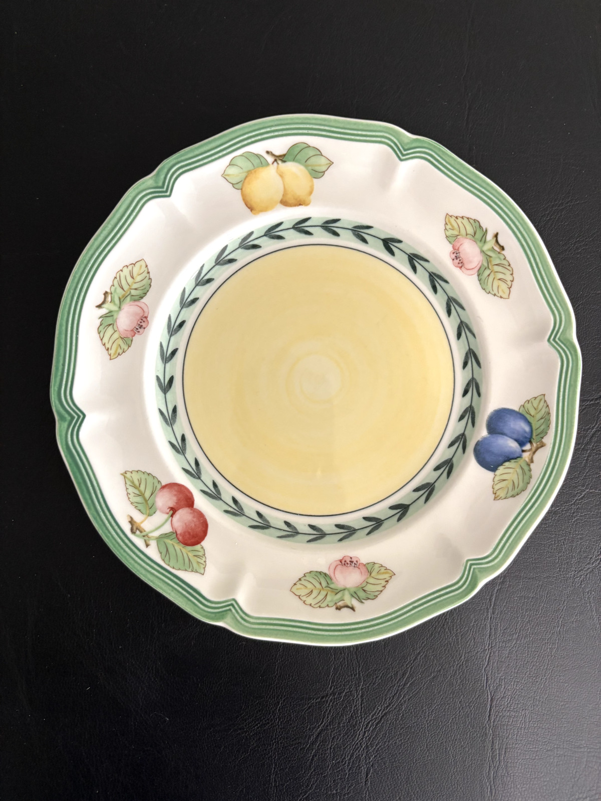 Villeroy Boch French Garden Fleurence Bread/Dessert Plate