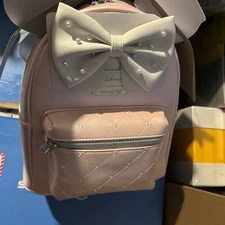 LOUNGEFLY DISNEY MINNIE MOUSE PINK PEARL MINI BACKPACK NWT!!!!