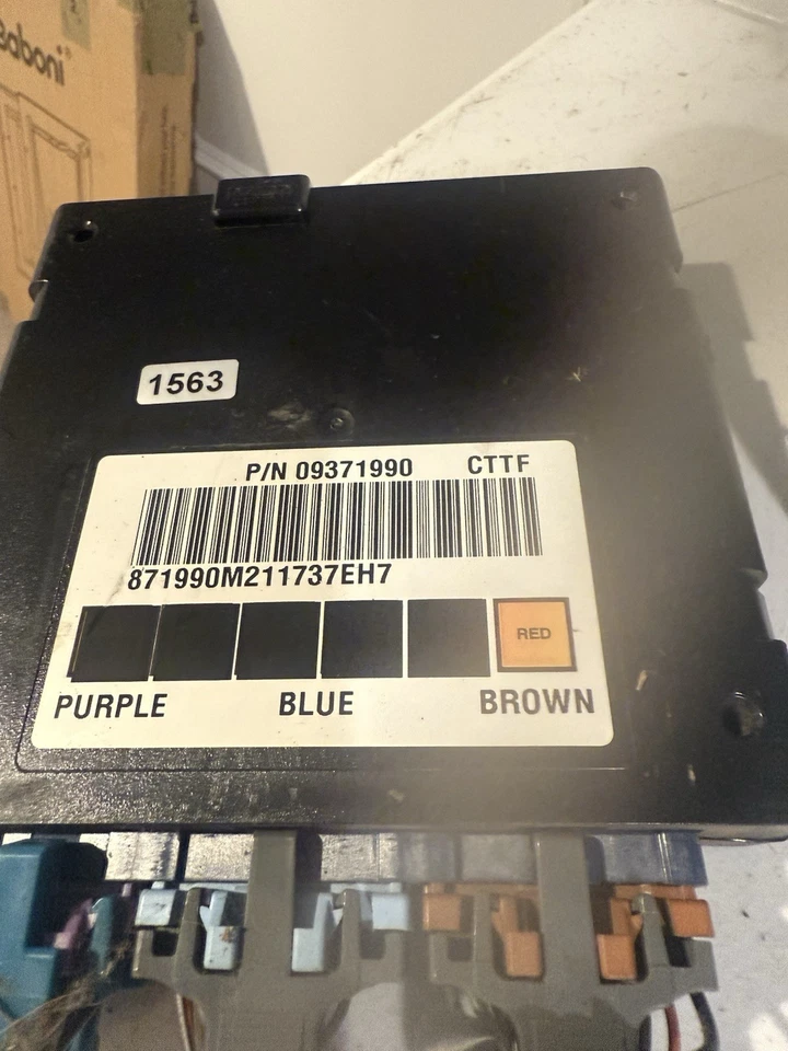 Módulo de control de carrocería Chevy S10 Blazer Astro GMC Yukon Jimmy BCM 2000-01 09371990 Foto 2 de 4