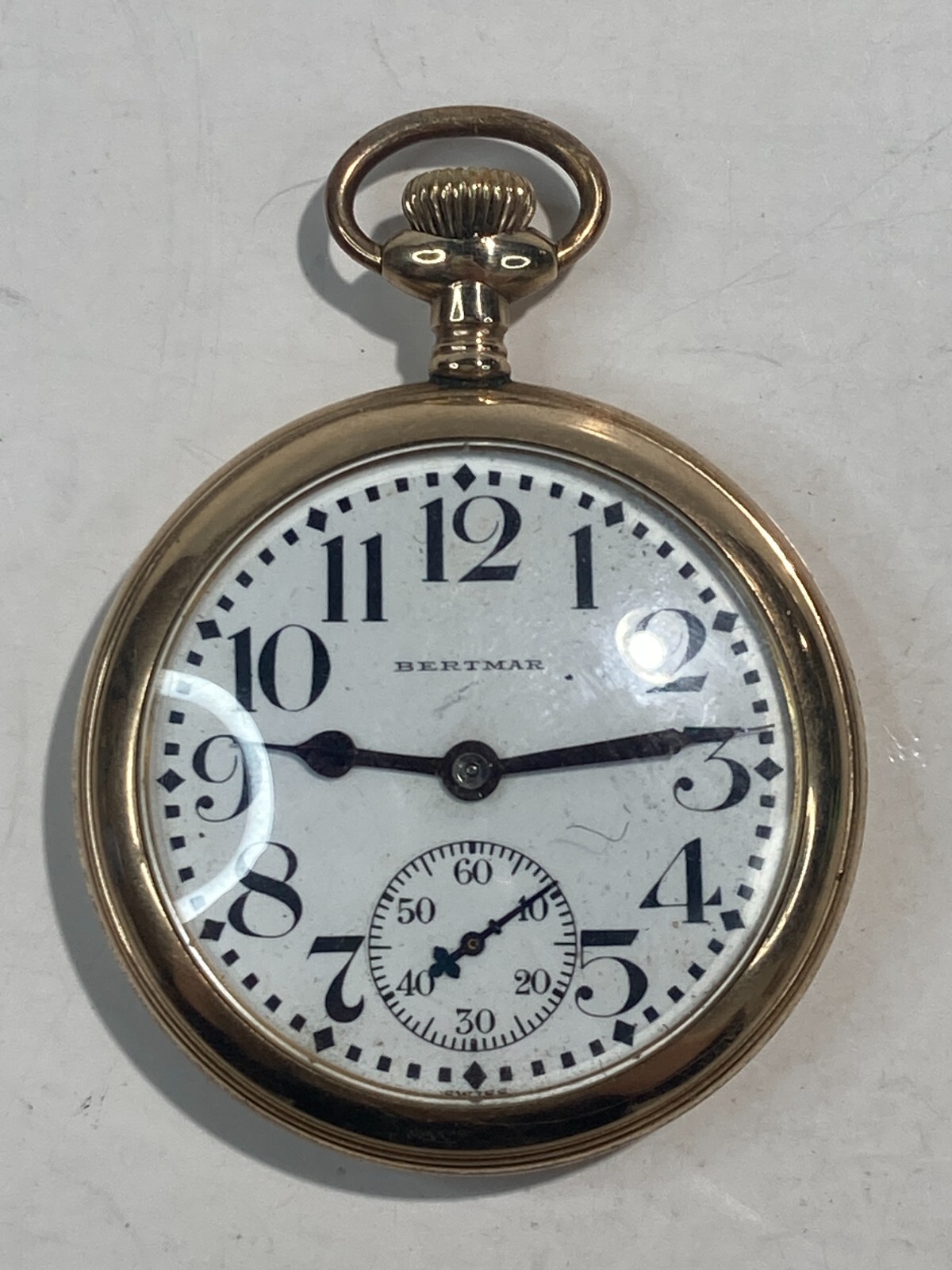 Vintage Bertmar 17 Jewels Gold Pocket Watch Pre-Owned Non-Functional 20-69