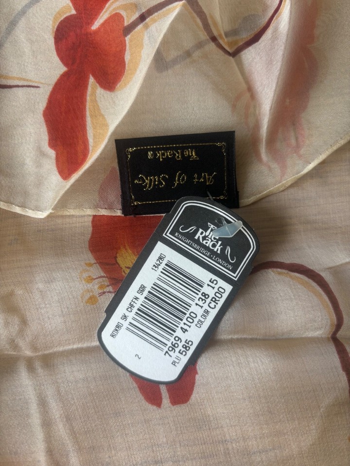 Tie Rack Art Of Silk BNWT Cream orange floral 100 silk scarf in box 30