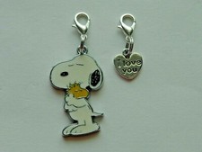 LOT OF 2 PEANUTS SNOOPY WOODSTOCK LOVE U CLIP ON CHARM FOR BRACELET ZIPPER PULL